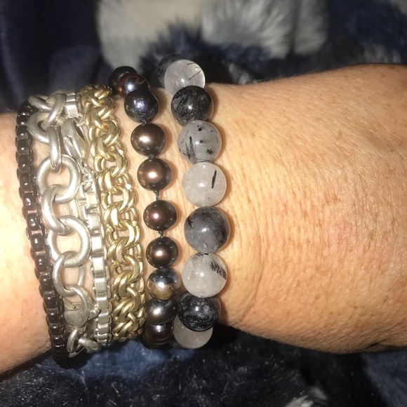 COPY - 🖤Beautiful Natural Quartz Bracelet with Black Tourmaline Inclusions~10mm🖤